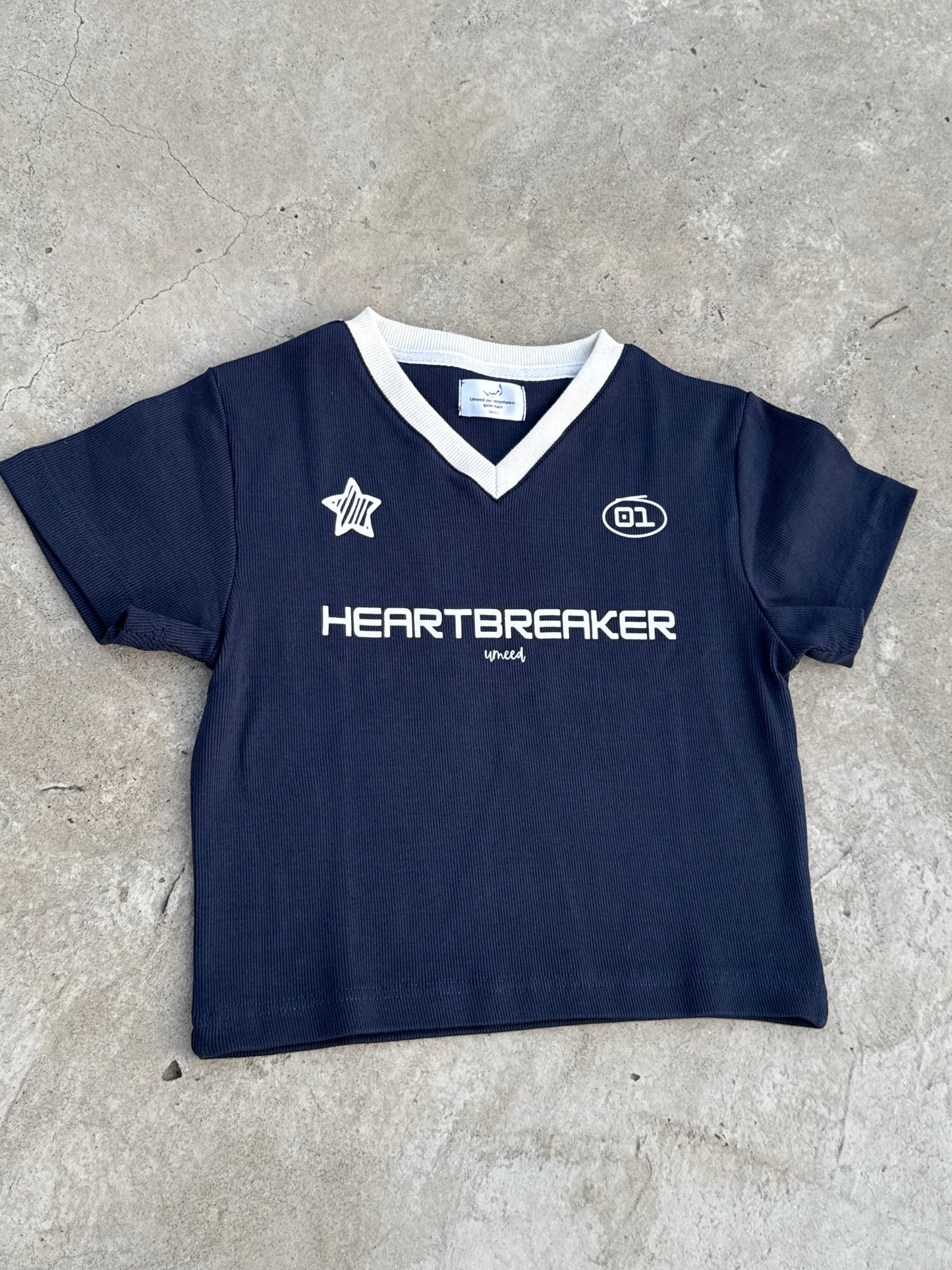 Ribbed “Heartbreaker” baby tee
