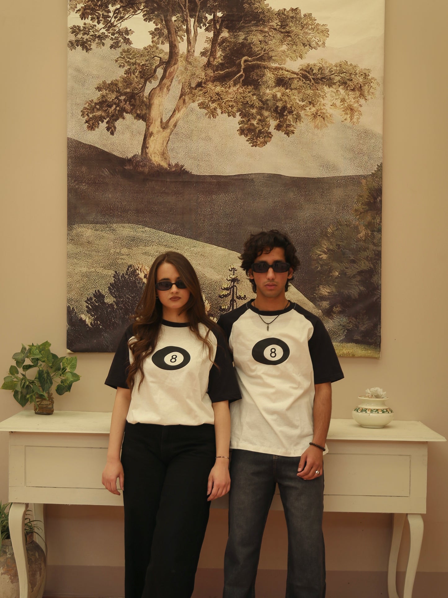 “8 ball” tee