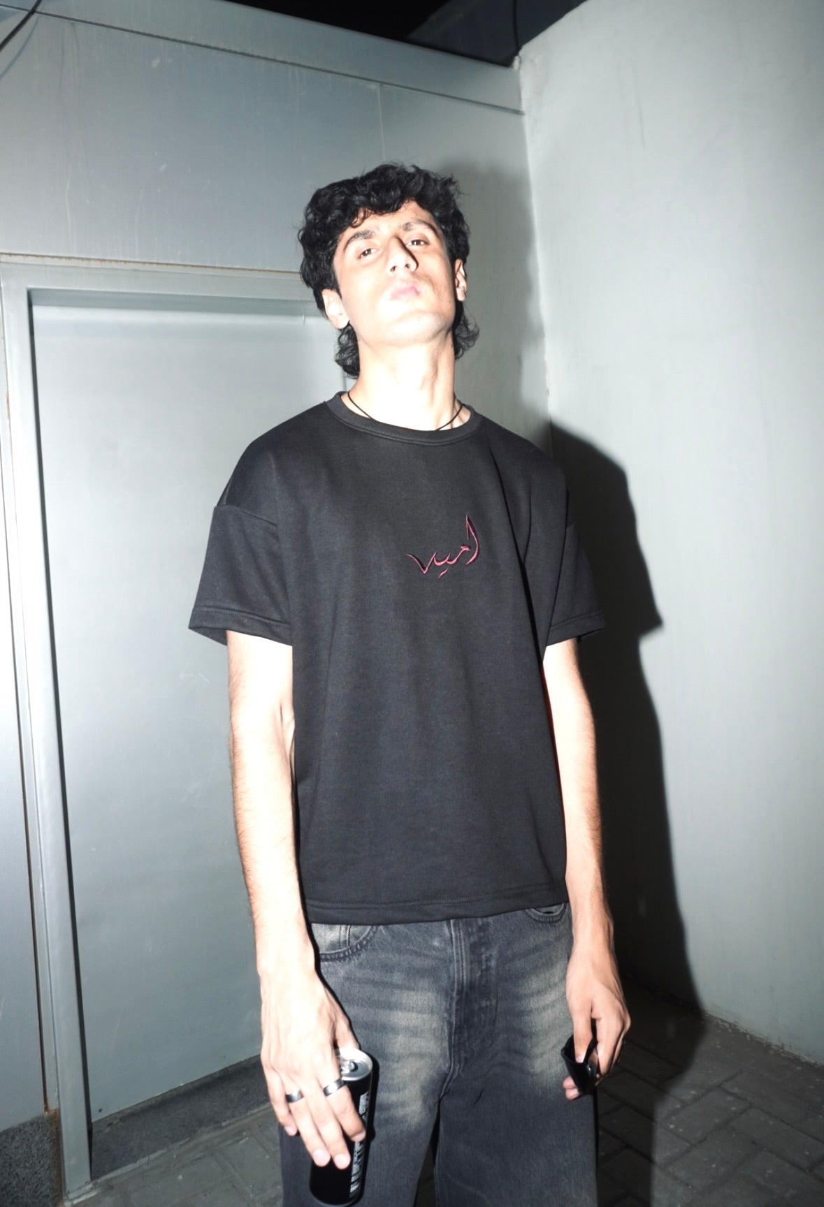 “Umeed basic” black tee