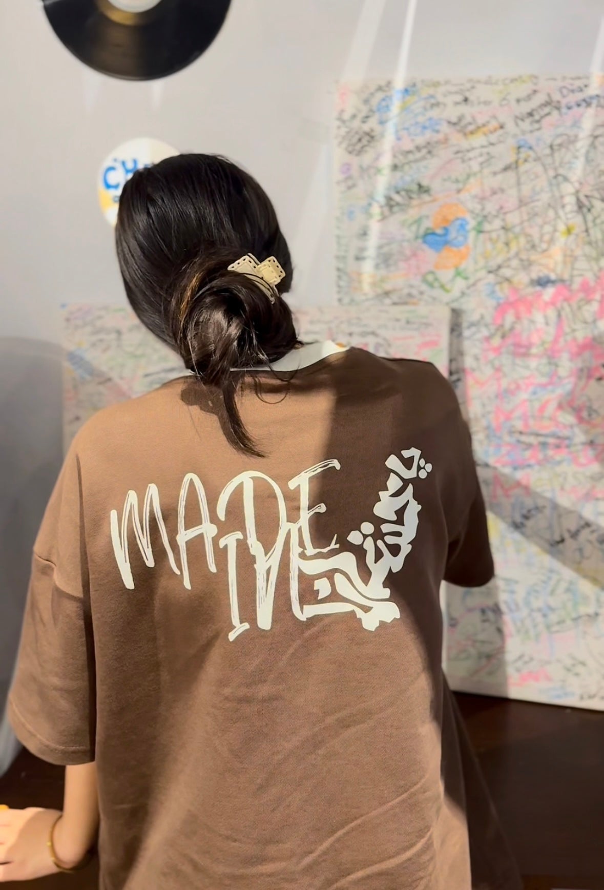 Umeed “Clay” brown tee