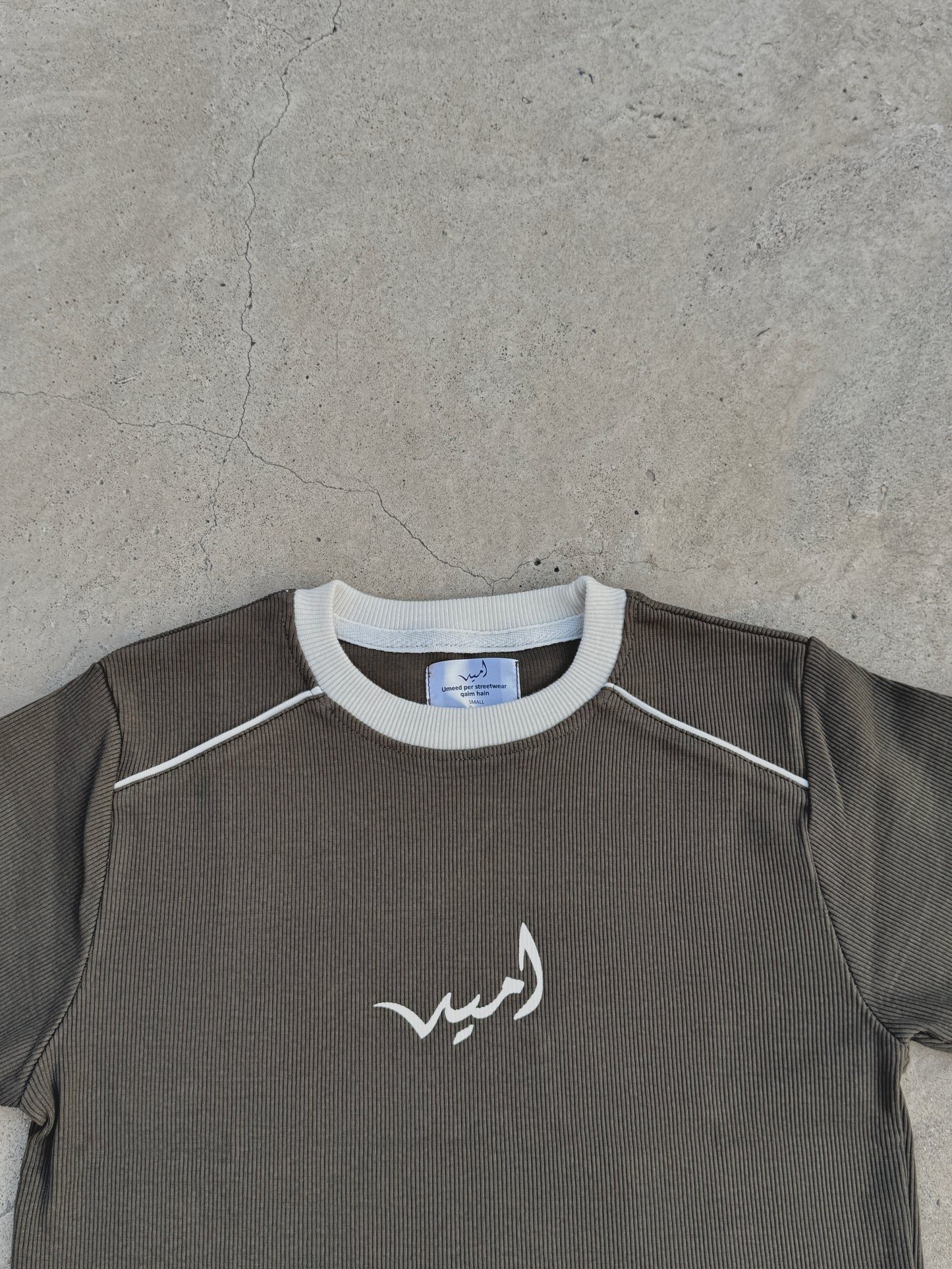 Ribbed “Acid Olive” baby tee