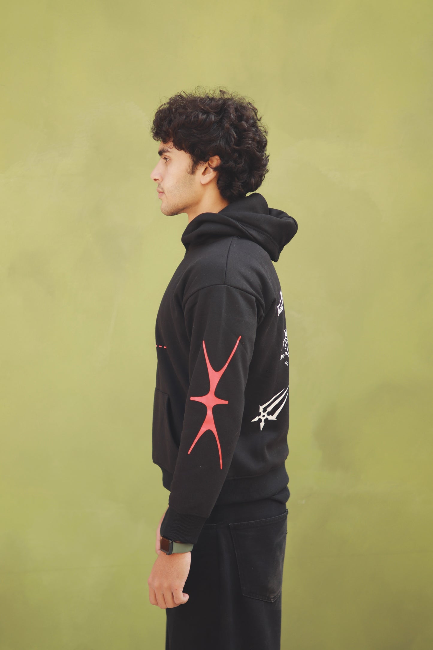 “Umeed Per Dunya” black hoodie