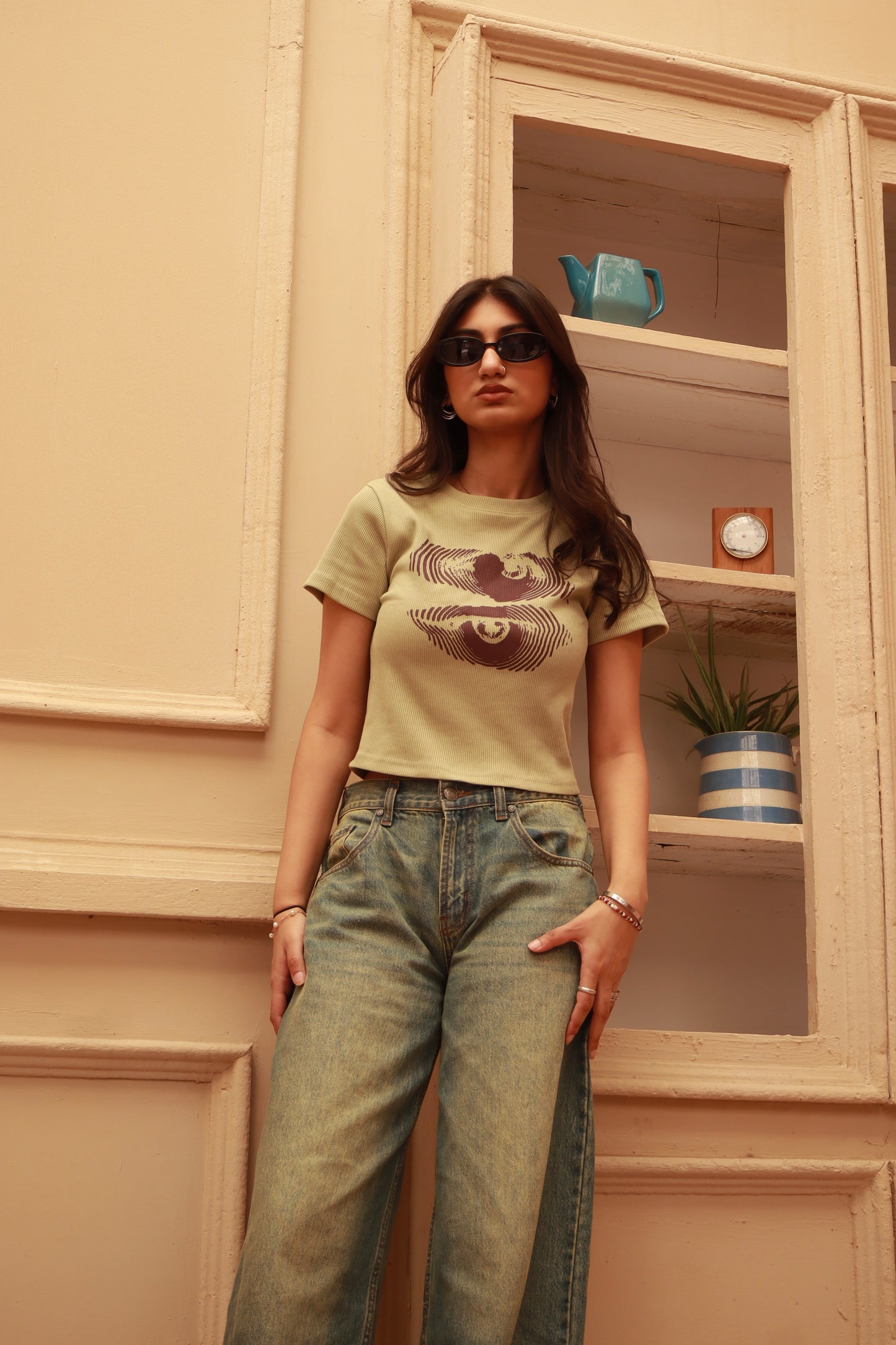 Ribbed “eye 4 eye” baby tee
