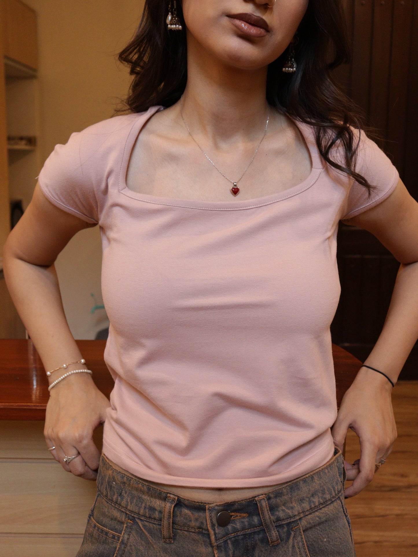 wide neck pink