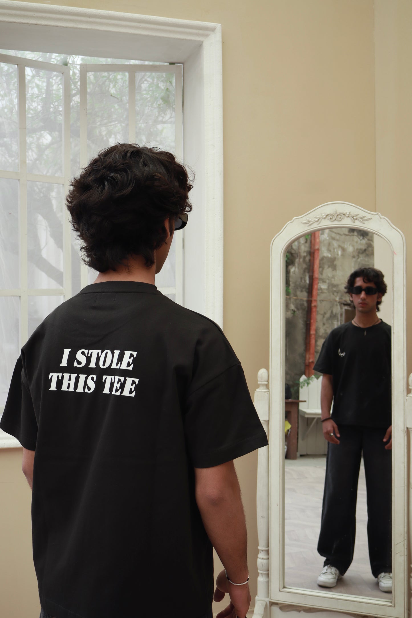 “Stole” tee