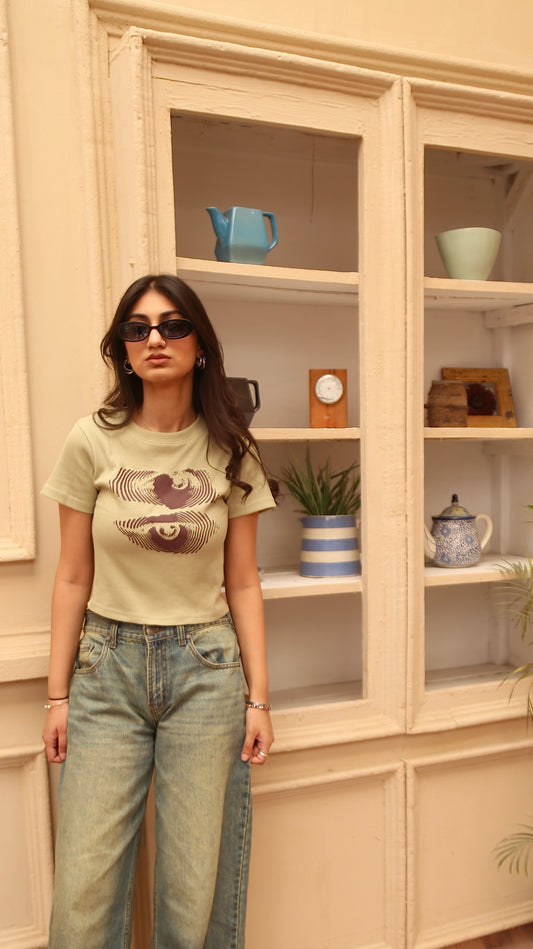Ribbed “eye 4 eye” baby tee