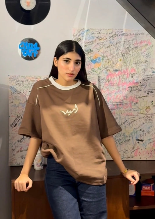 Umeed “Clay” brown tee
